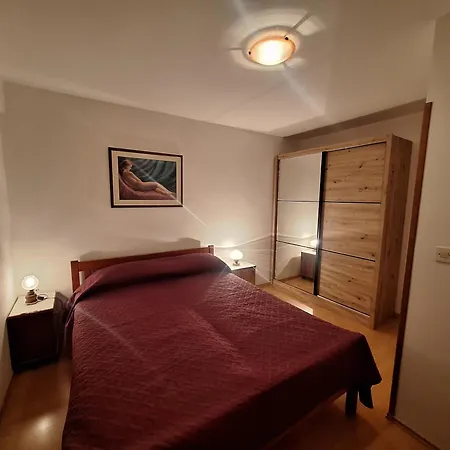 Amico Apartment *